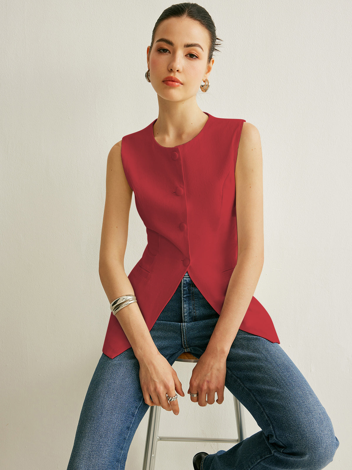 Ärmelloses Hemd mit Knopfdetail von Fudus