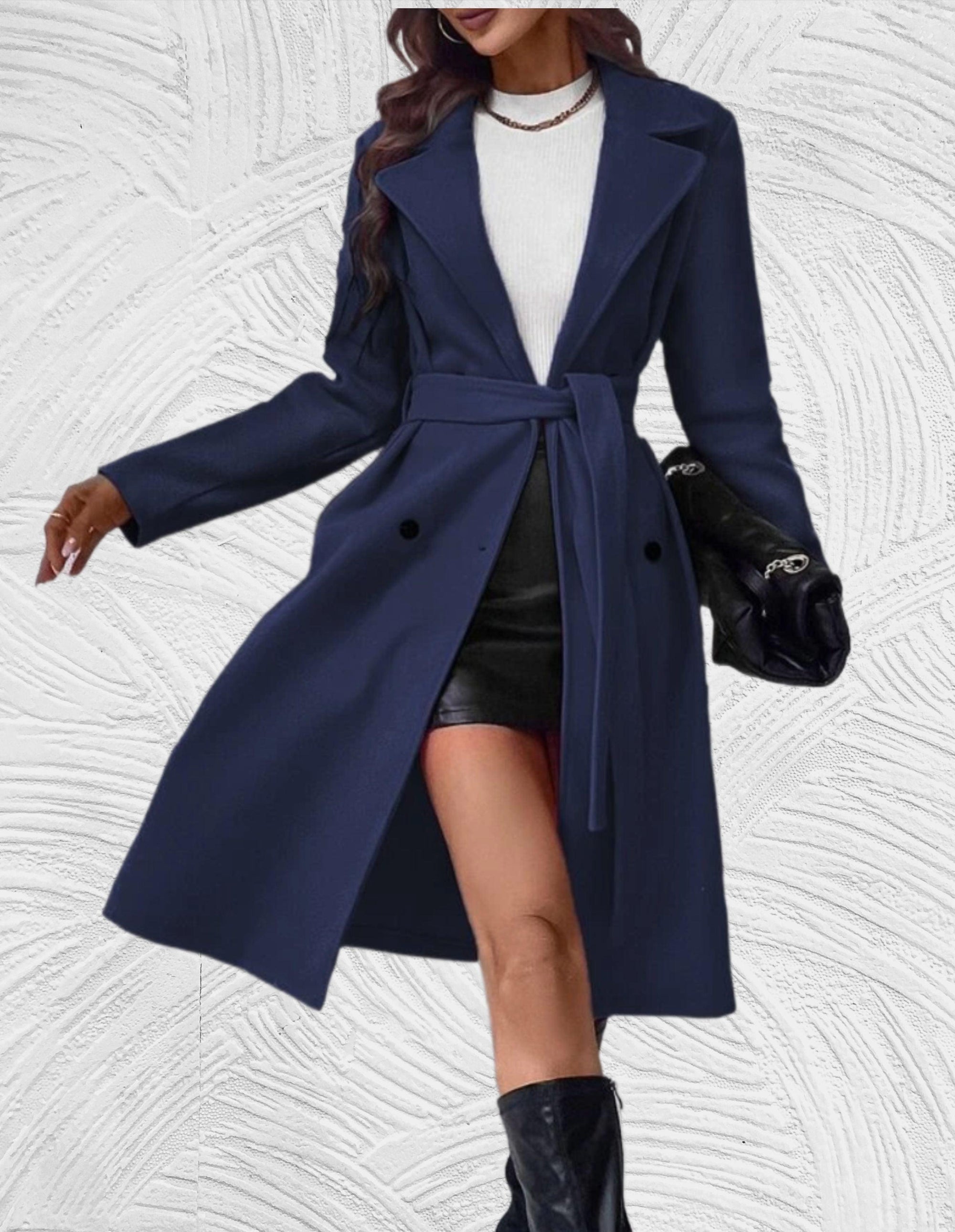 Krohn-e | Lange und Oversized Jacke mit Knopfverschluss, Brusttaschen und Bindegürtel