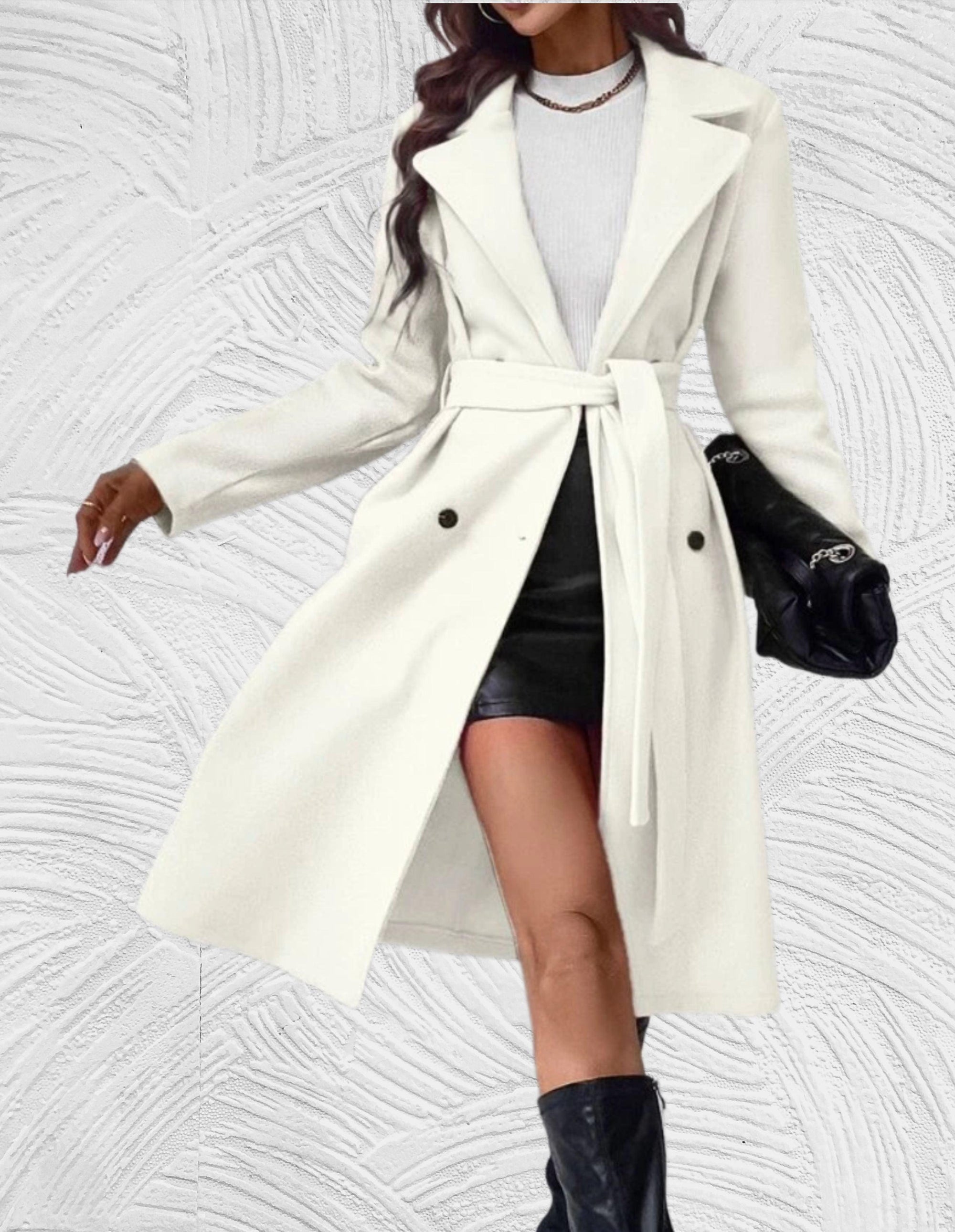Krohn-e | Lange und Oversized Jacke mit Knopfverschluss, Brusttaschen und Bindegürtel