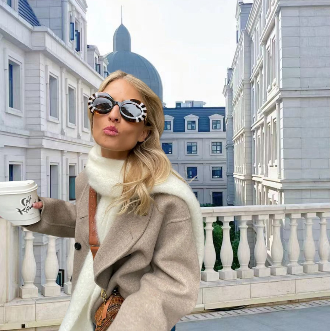 Krohn-e | Elegante Retro-Jacke mit Doppelknopfverschluss