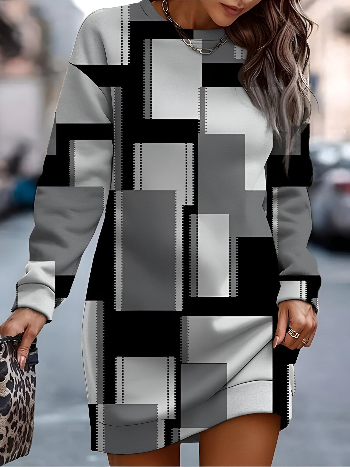 Charlotta: bequemes, stylisches Oversize-Sweatshirtkleid