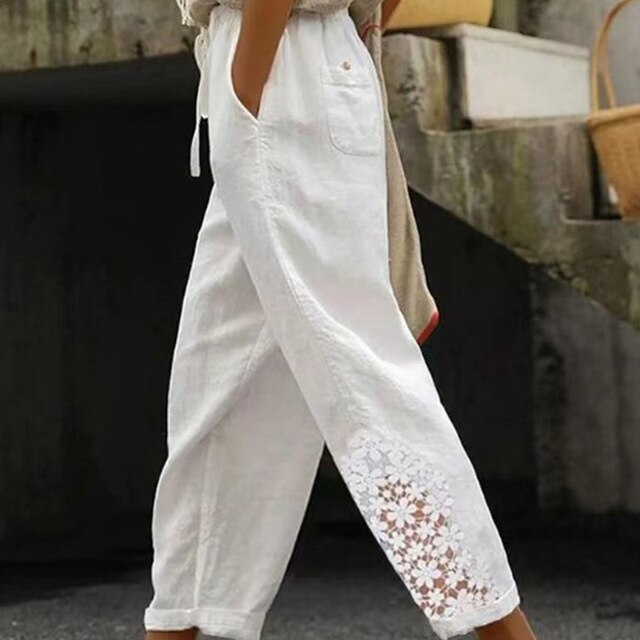 Pants with embroidered flower - GRETA