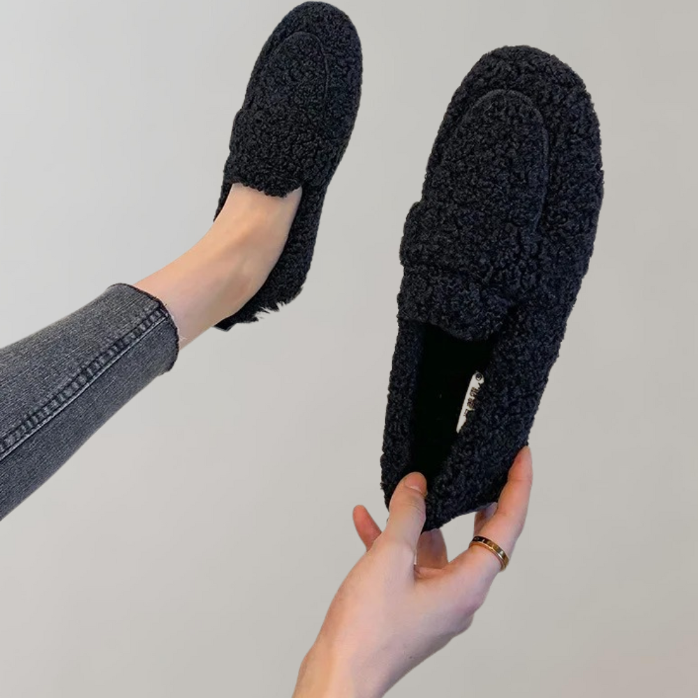 Luxuriöse Damen-Loafers aus weichem Plüsch – Camilla für höchsten Komfort