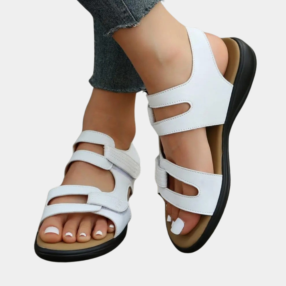 Modische Sandalen für Damen