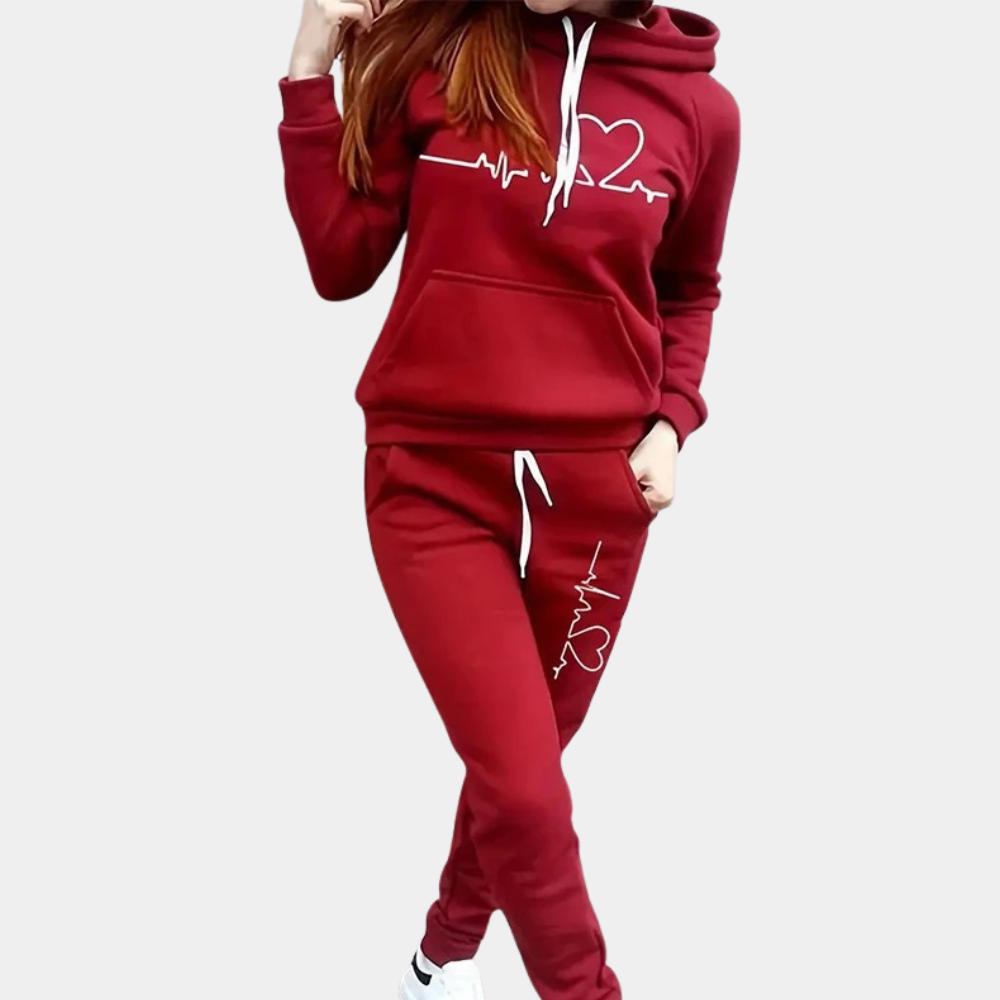 Elegantes Damen-Outfit mit trendigem Hoodie