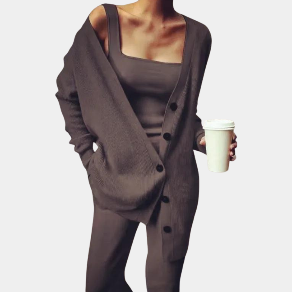 Entspannter Komfort: Dreiteiliges Damen-Joggingset für gemütliche Stunden