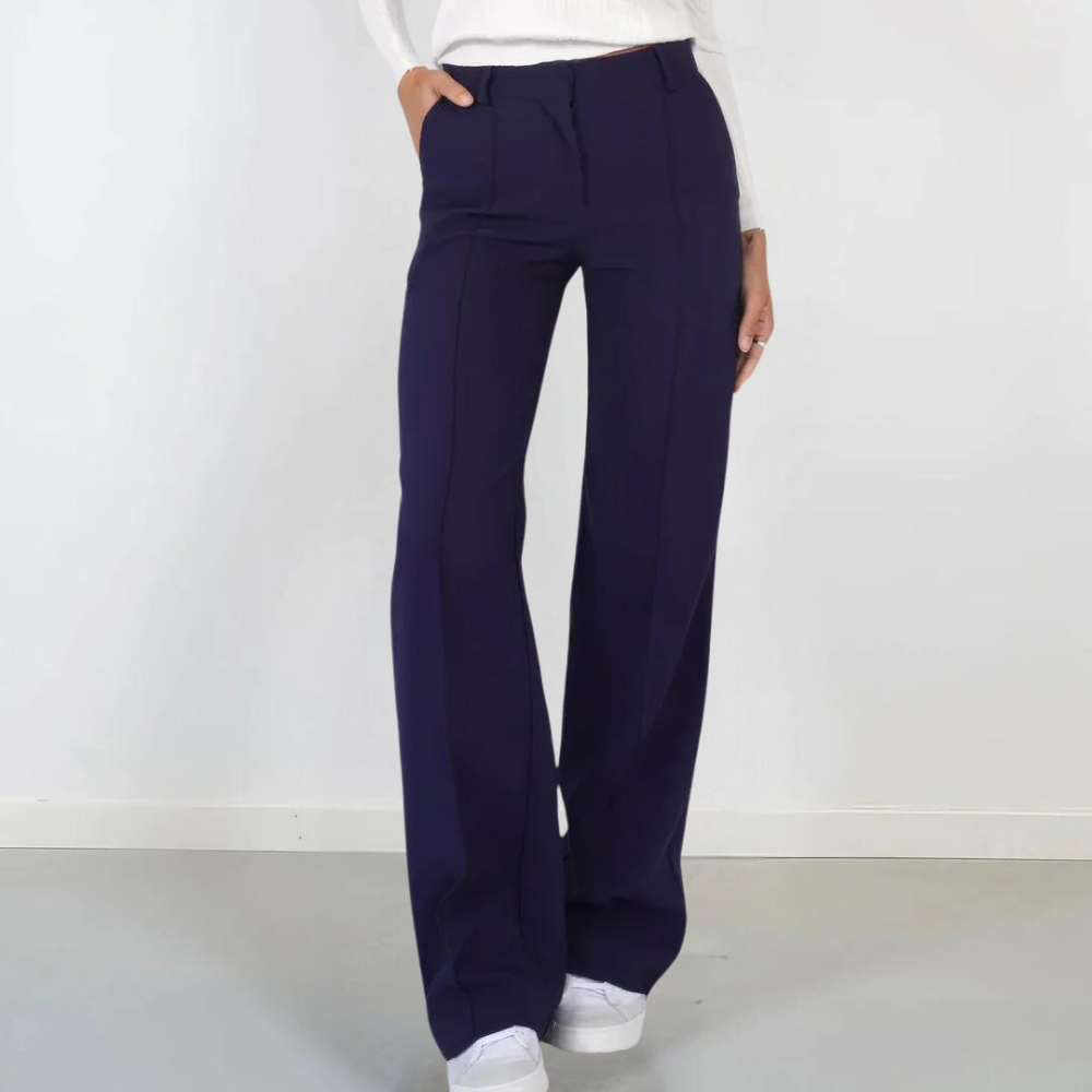 Trendige Damenhose mit weiter, modischer Passform