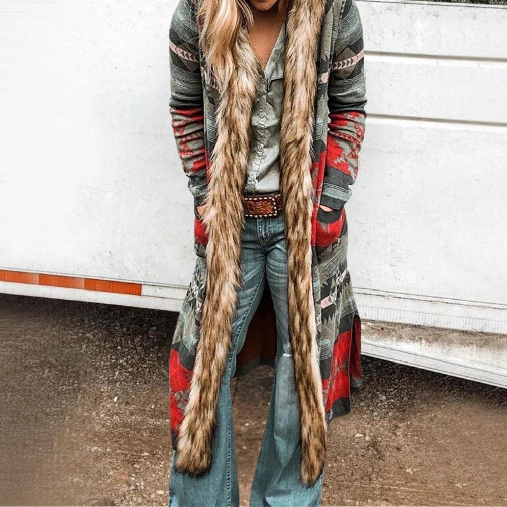 Elegante Damenjacke Myra mit modischer Kapuze