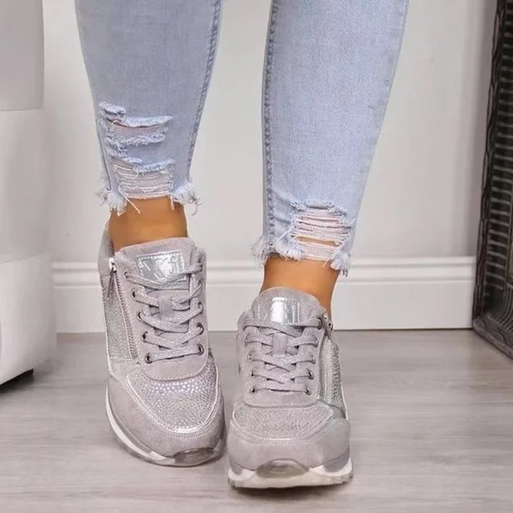 Stylische Damenschuhe Rodica mit modischem Reißverschluss