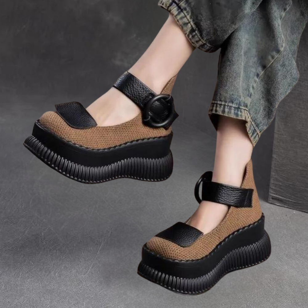 Elegante Damen-Freizeitschuhe Denyse mit schickem Gürtel-Design