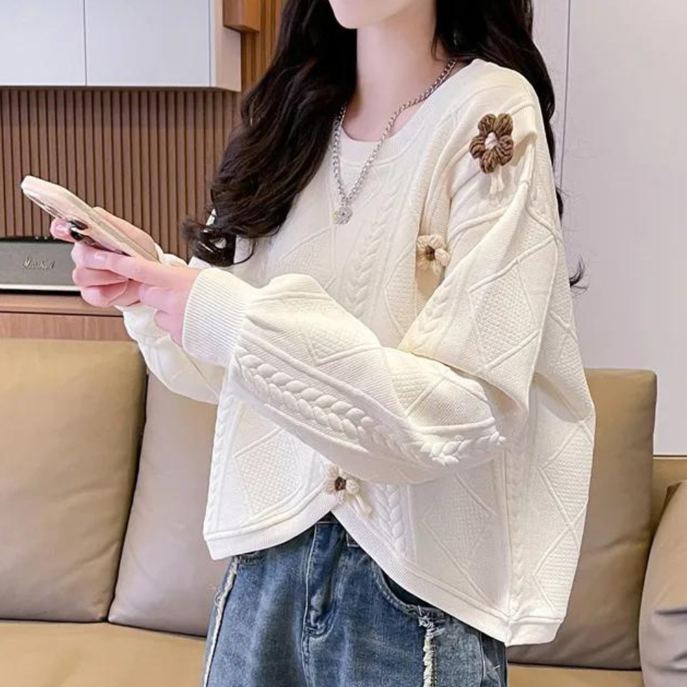 Hestia: Eleganter Damenpullover für einen stilvollen Look