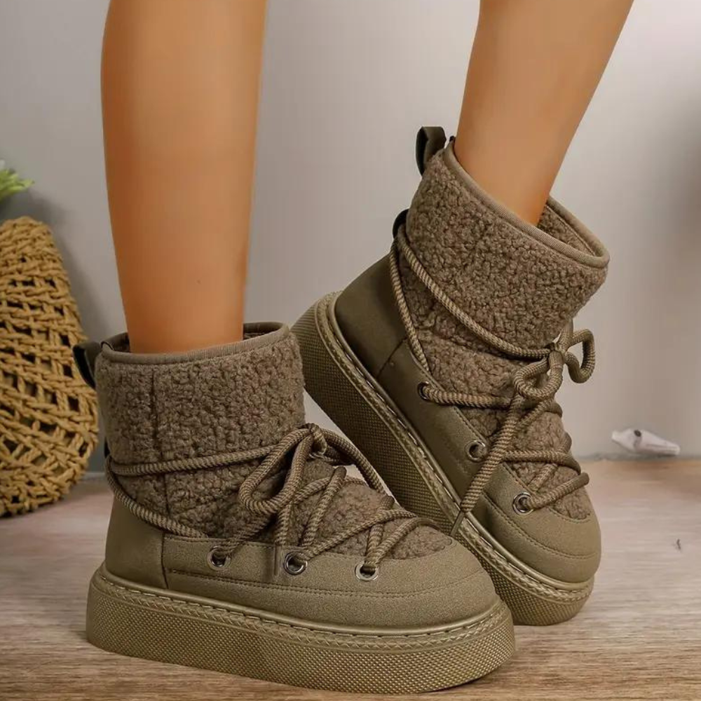 Damen-Schneestiefel VESSELA: Isoliert für optimalen Komfort und Wärme