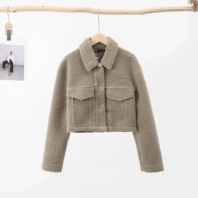 Krohn-e | Warm und Stilvolle Kurze Jacke