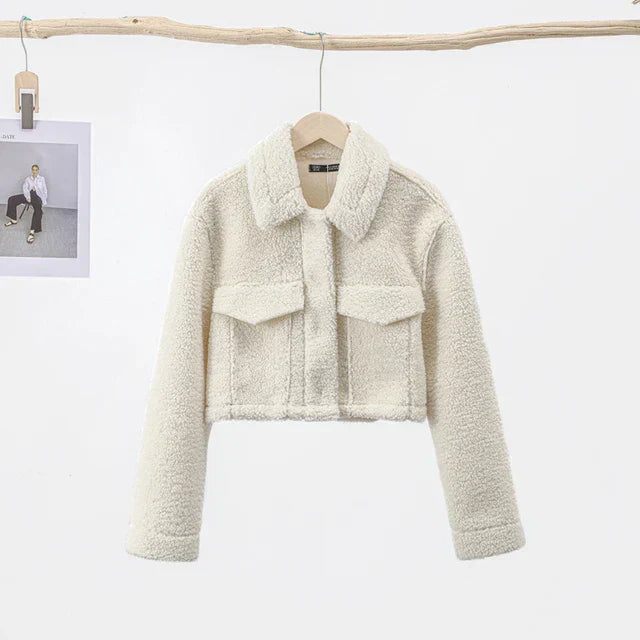 Krohn-e | Warm und Stilvolle Kurze Jacke