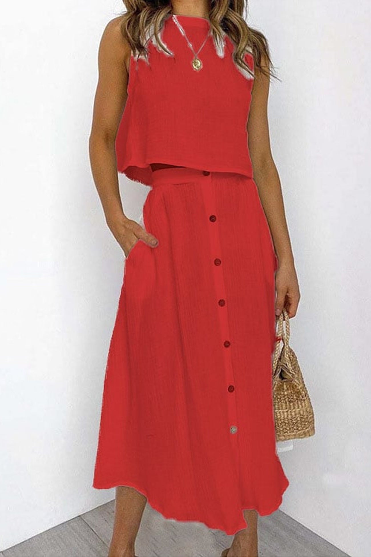 Fudus Tank Top und einreihiger Rockanzug