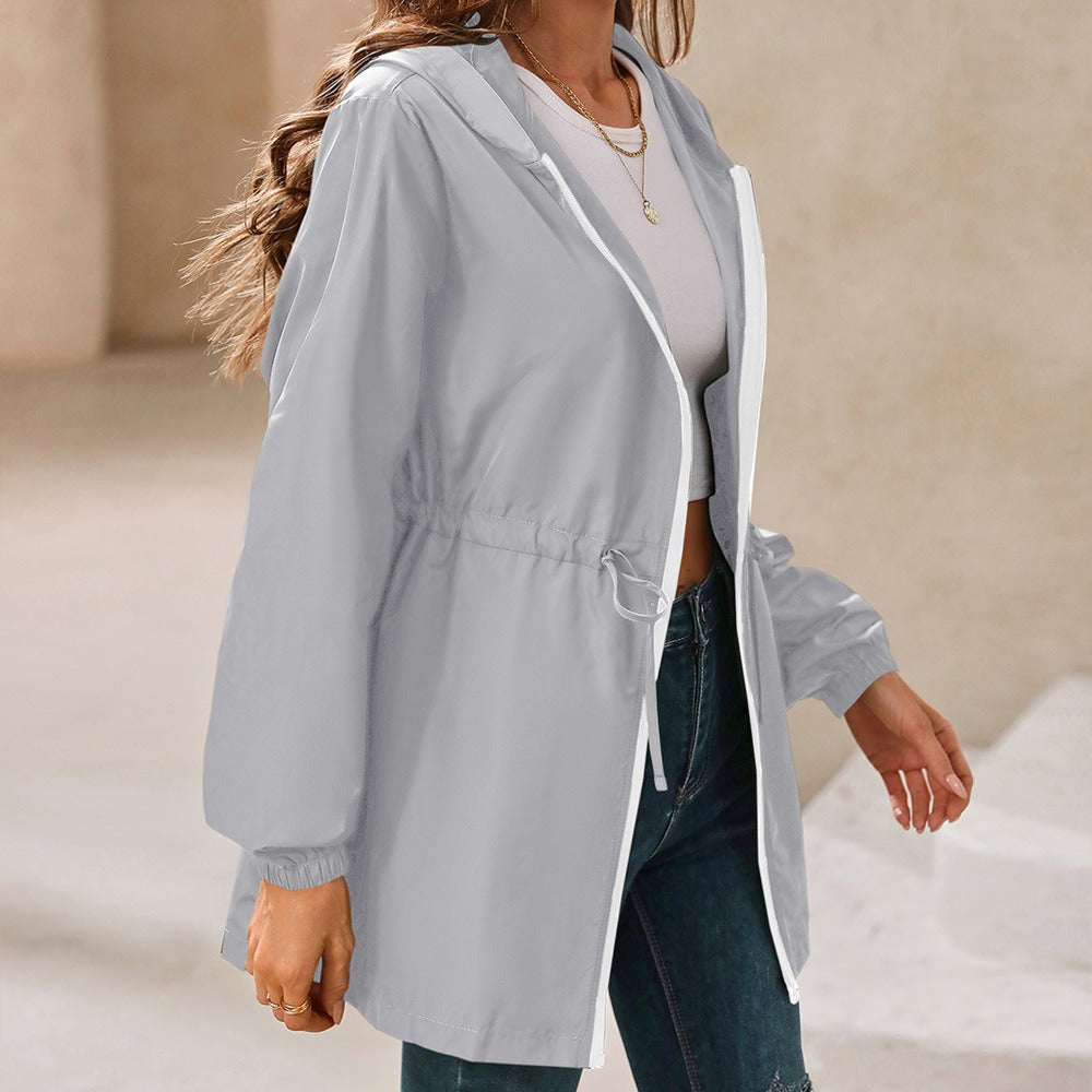 Krohn-e | Regenjacke mit Kapuze und Schnürung