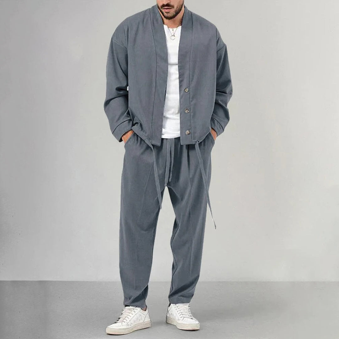 Männerweste und -hose