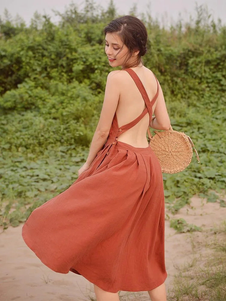 Edles Midikleid mit Wickelrücken