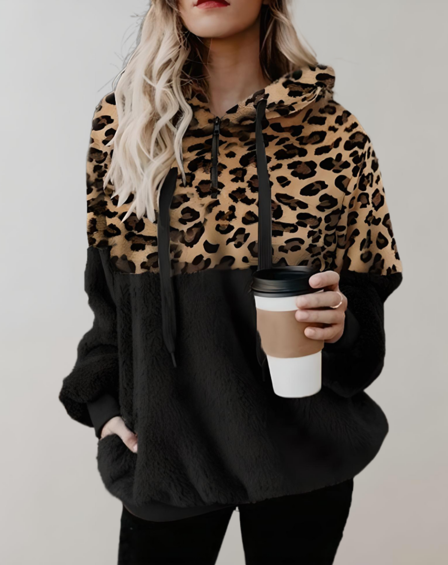 Fudus Hoodie: Chic & Casual