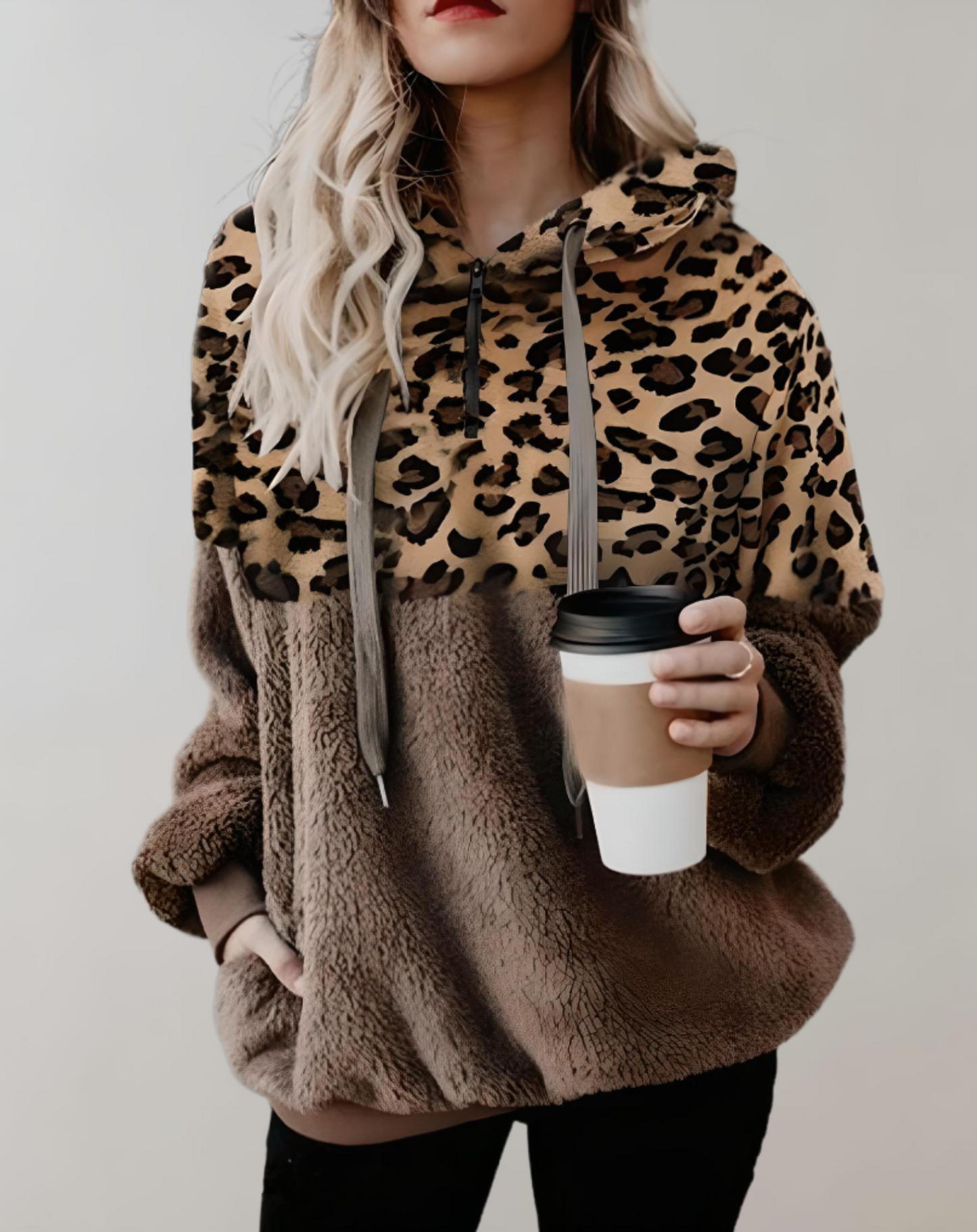 Fudus Hoodie: Chic & Casual