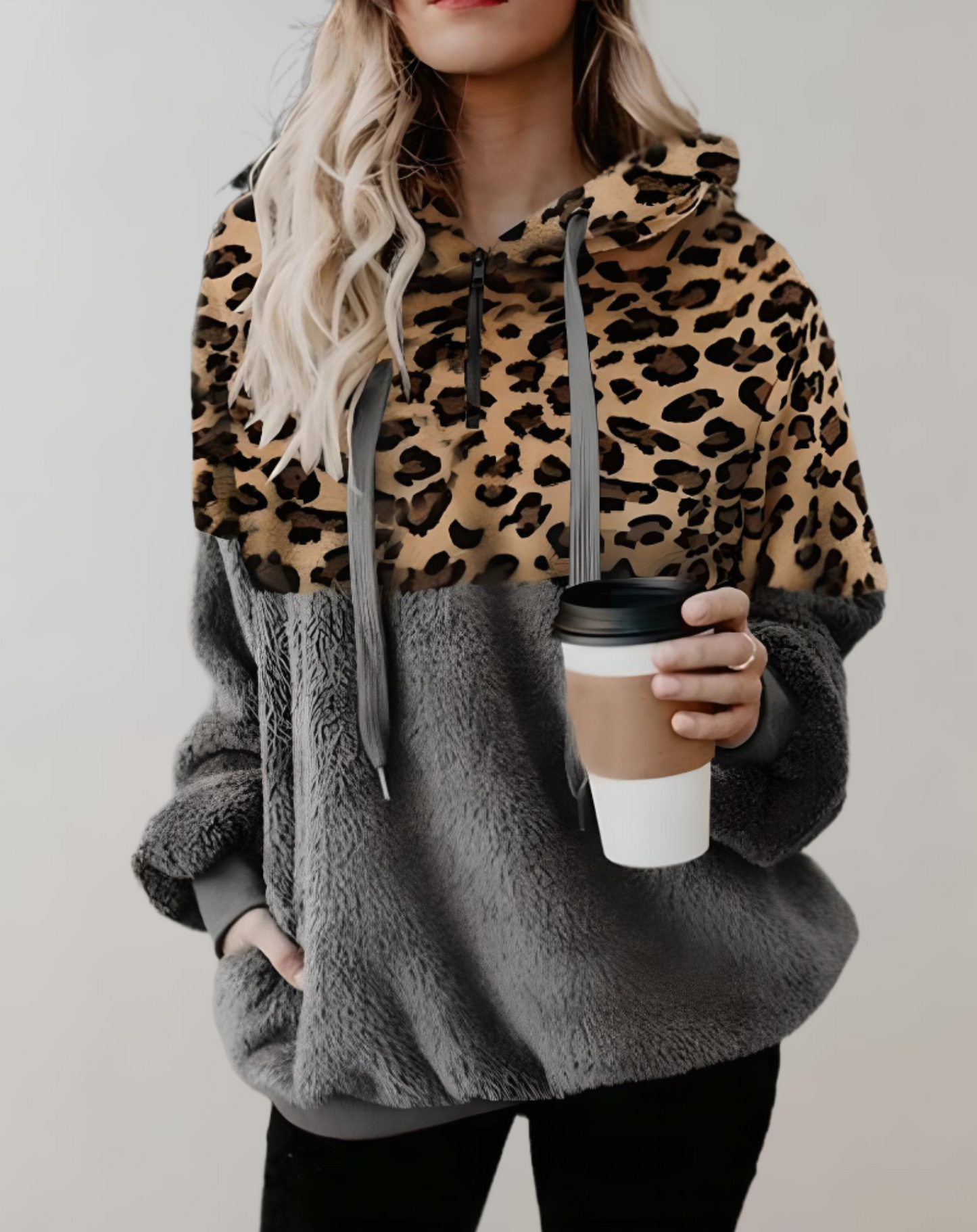 Fudus Hoodie: Chic & Casual