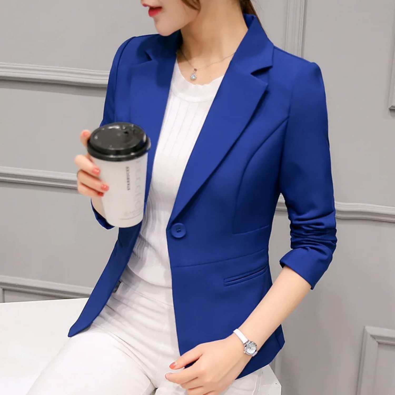 Krohn-e | Schöner Slim Damenblazer mit Taschen
