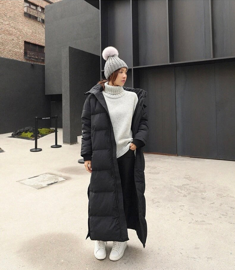 Krohn-e | Lange Gequiltete Puffer Damenjacke mit Kapuze
