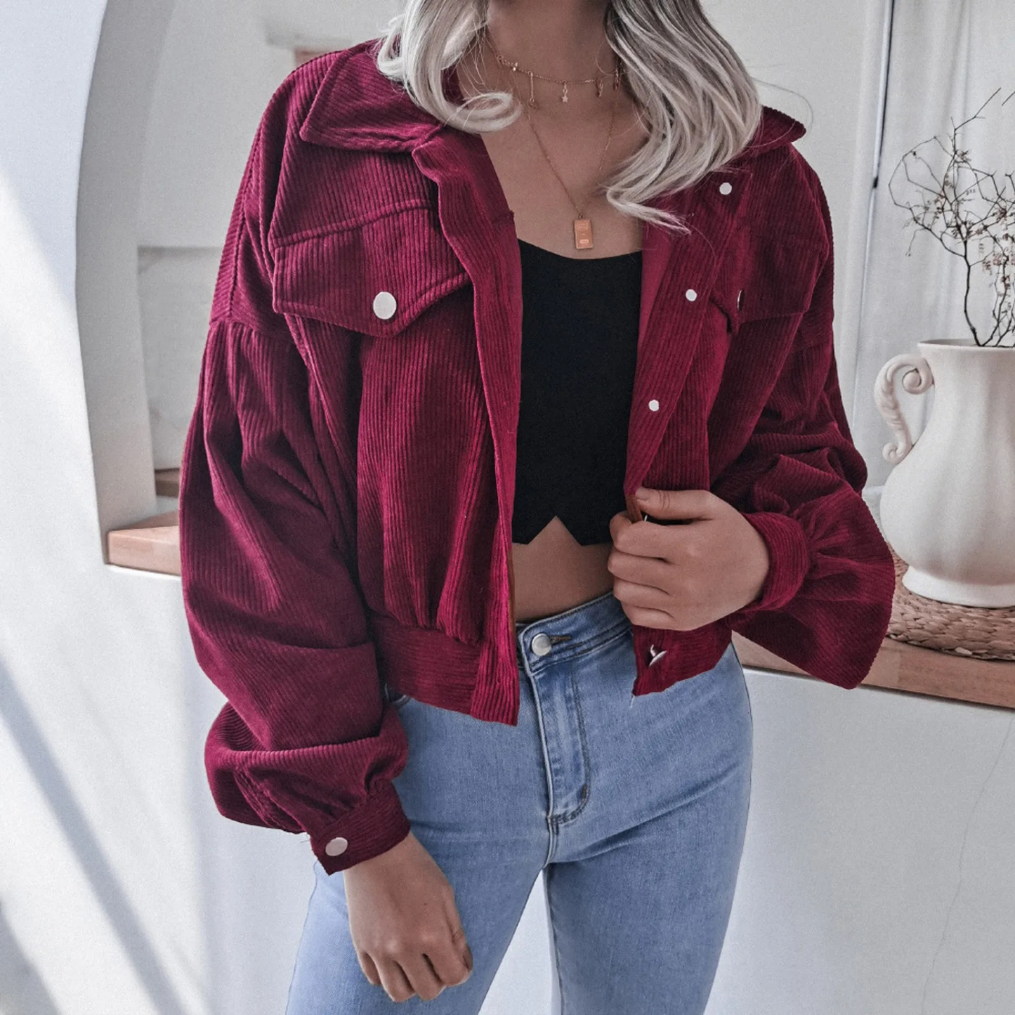Krohn-e | Modische Kurzjacke Aus Corduroy