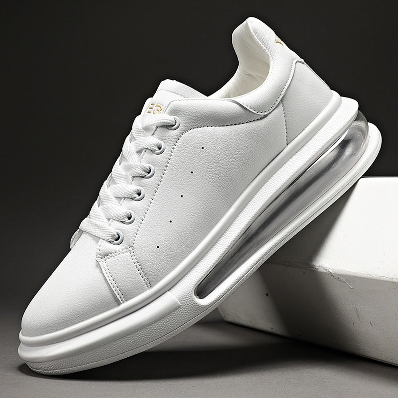 Bequeme, ergonomische Herrensneaker im Designer-Look