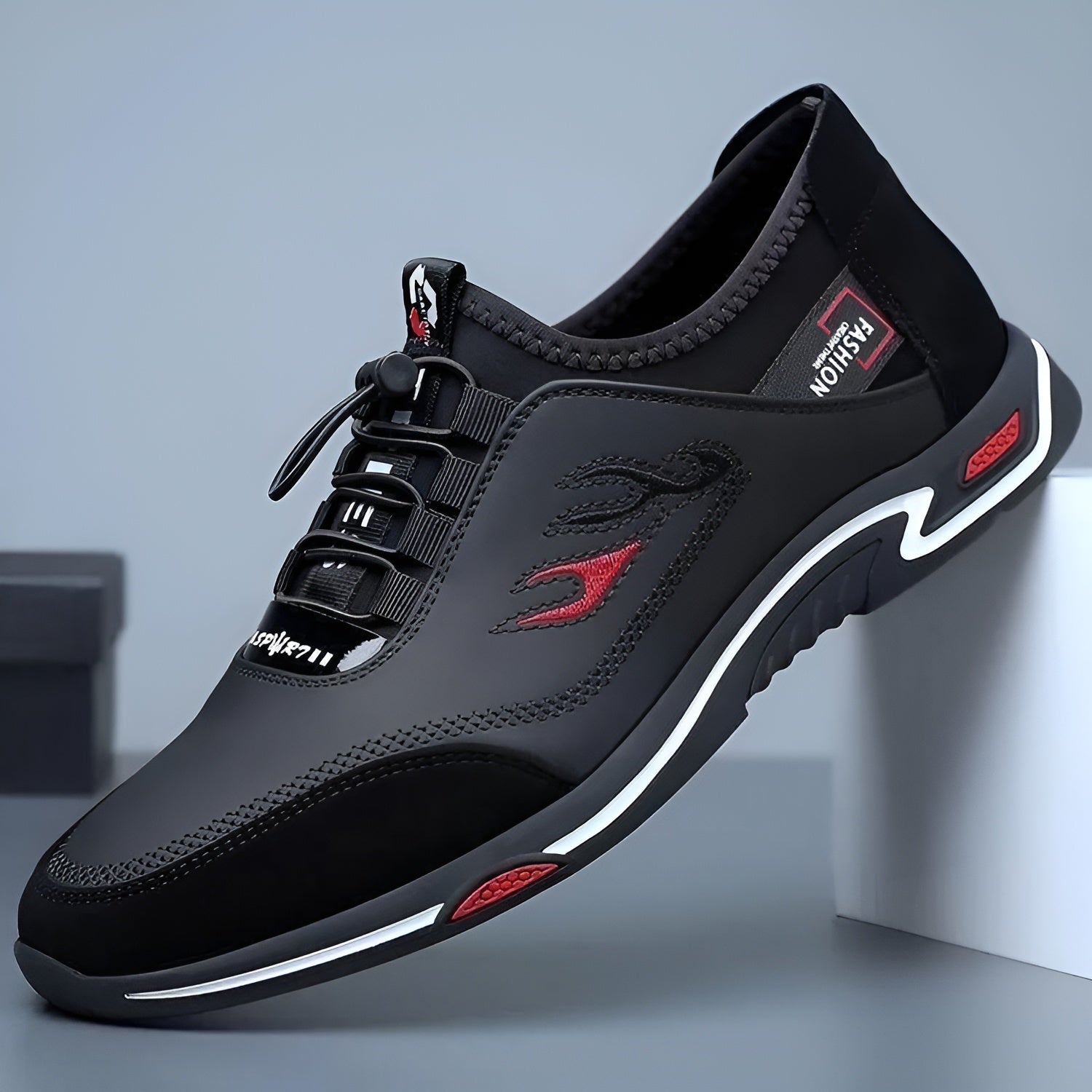 Orthopädisch bequeme Herrenschuhe im sportlichen Design