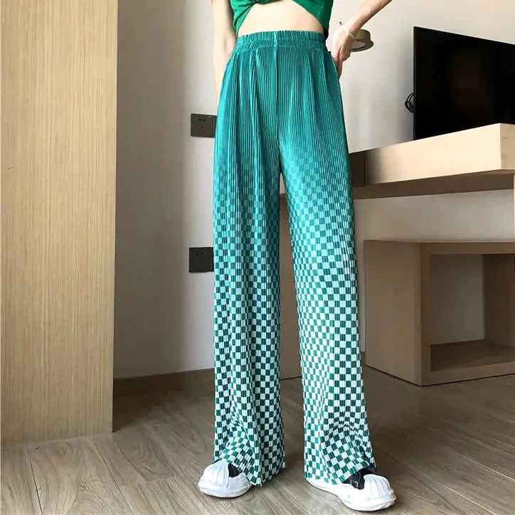 Cherrie-Strümpfe für jede Gelegenheit