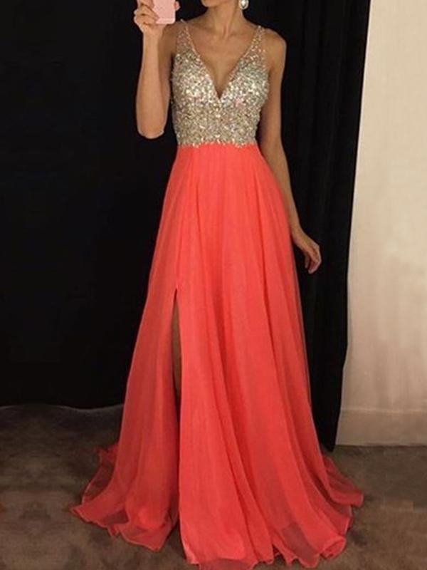 Fließendes Fudus Maxikleid mit seitlichem Pailletten-Schlitz und V-Ausschnitt