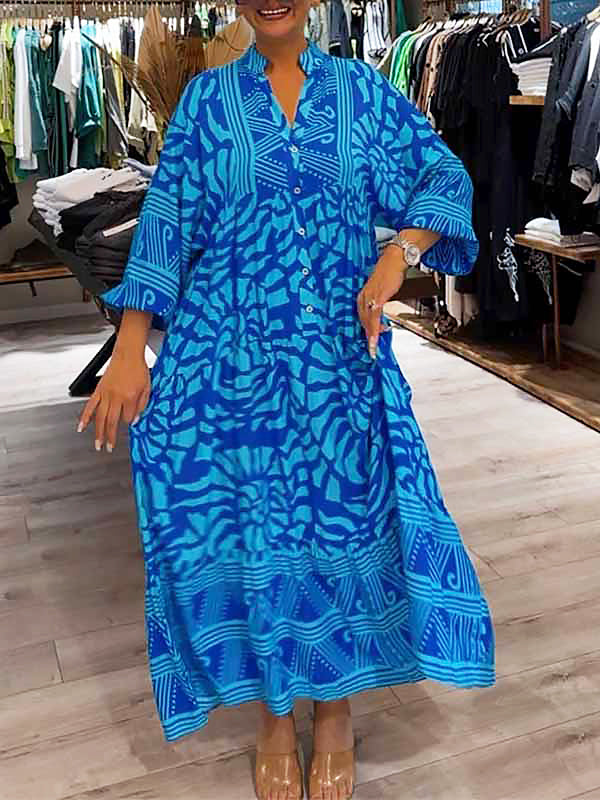 Damen-Maxikleid mit geometrischem Muster und Knopfleiste