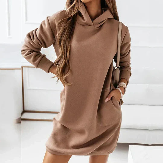 Krohn-e | Warmes Damenkleid mit Kapuze und Weicher Verarbeitung