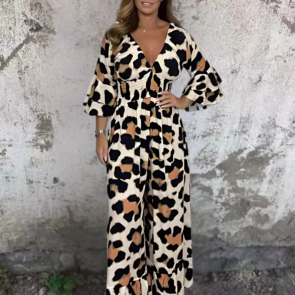 Clémence: Stylish and Confident