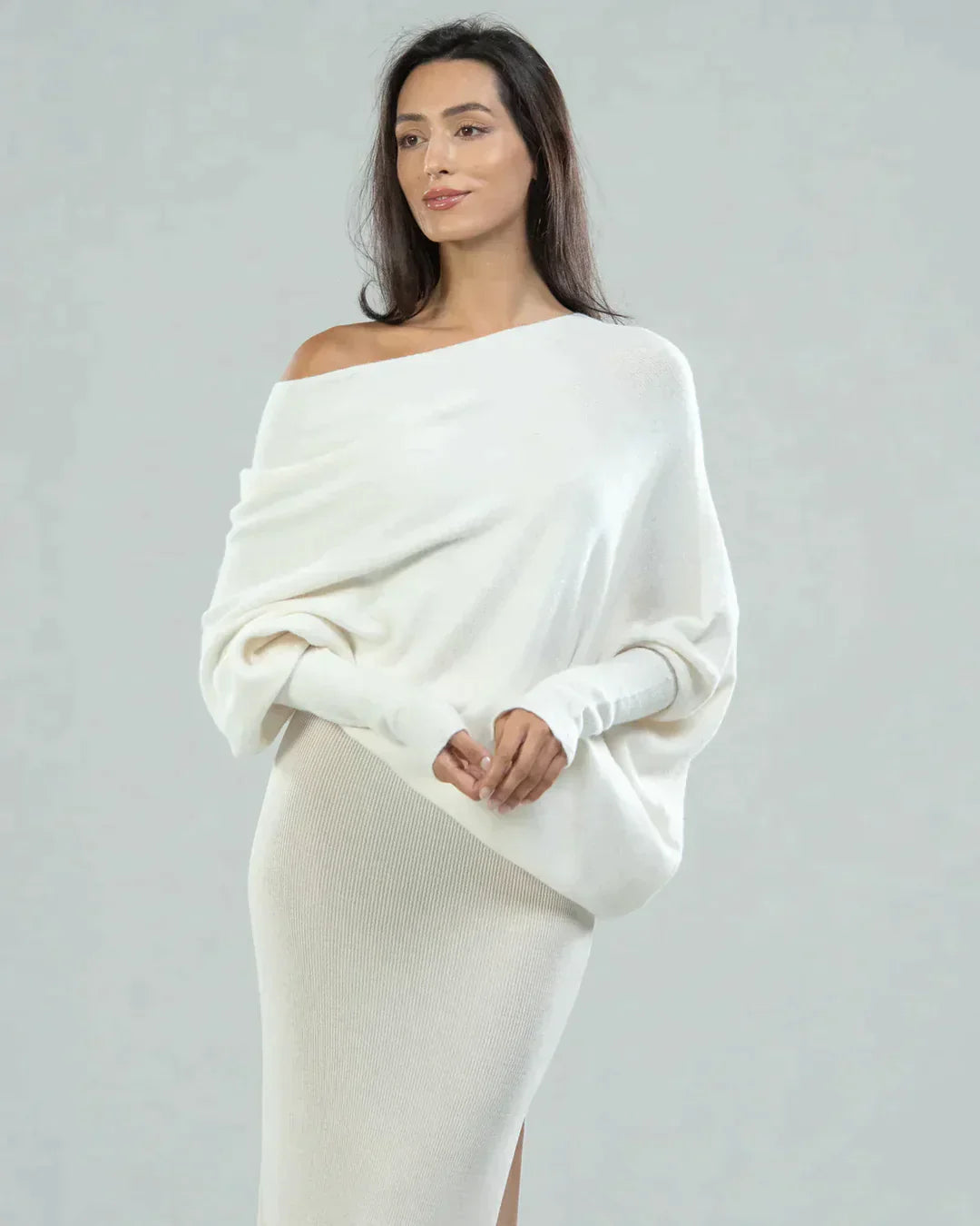 Asymmetrisch geschnittener Pullover von Karen