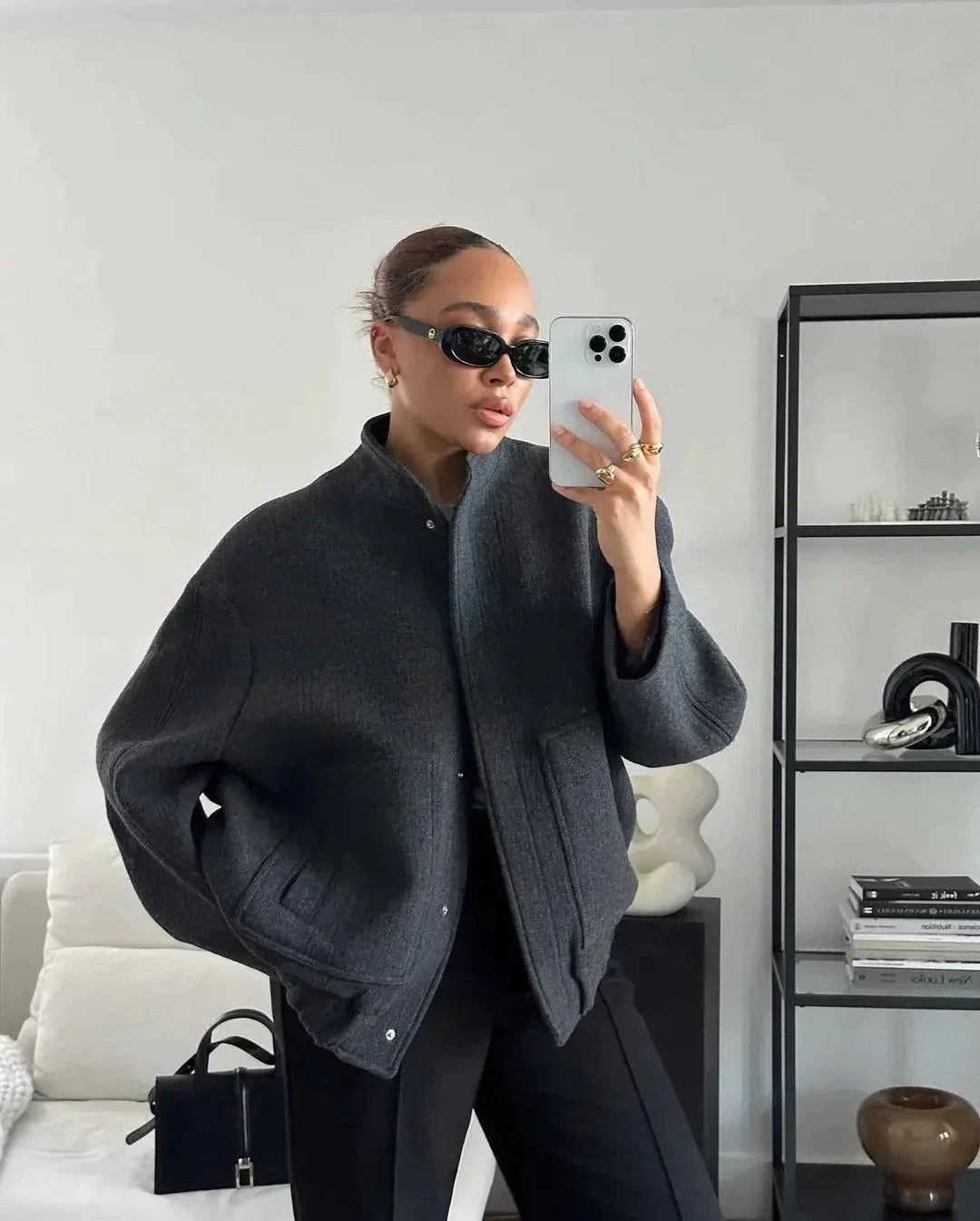 Kyla: Minimalist Damenjacke