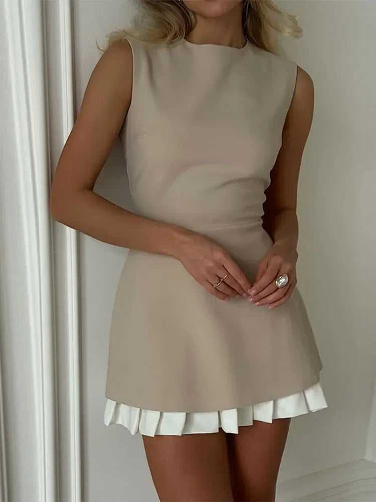 Minikleid-Set Katharina mit plissiertem Saum und ohne Ärmel