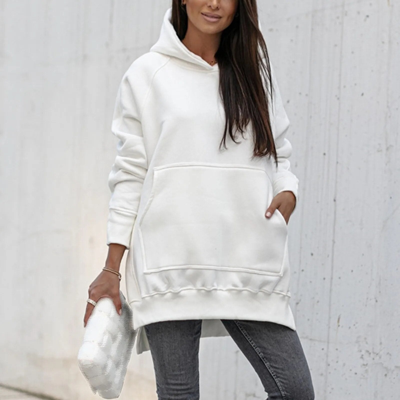 Krohn-e | Stilvolle Jacke mit Kapuze und Schlitz