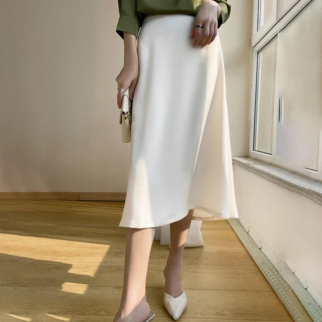 Liora Seiden-Satin-Moderocke