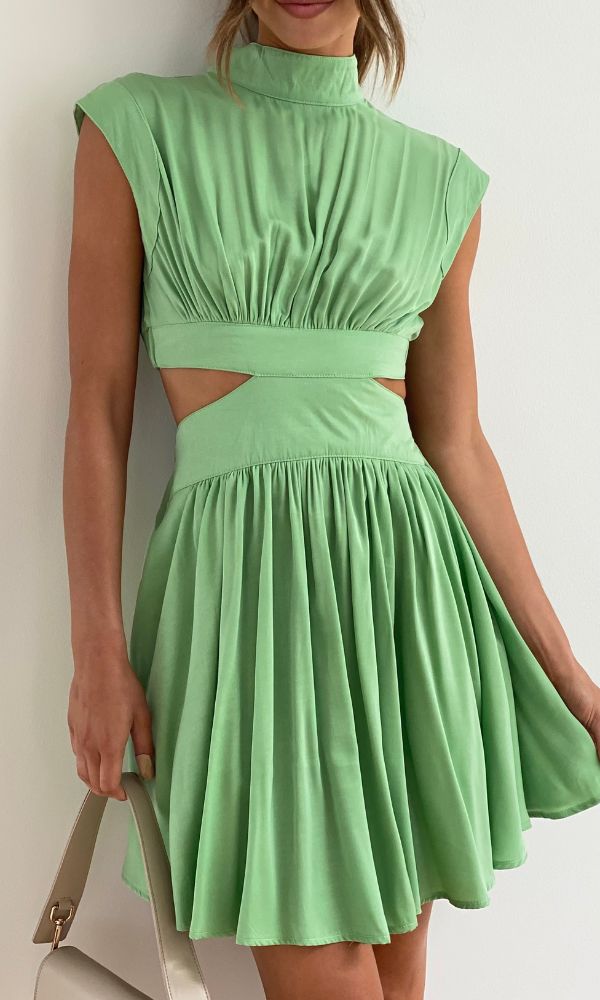 Kurzes Sommerkleid mit Ausschnitten - Lisha