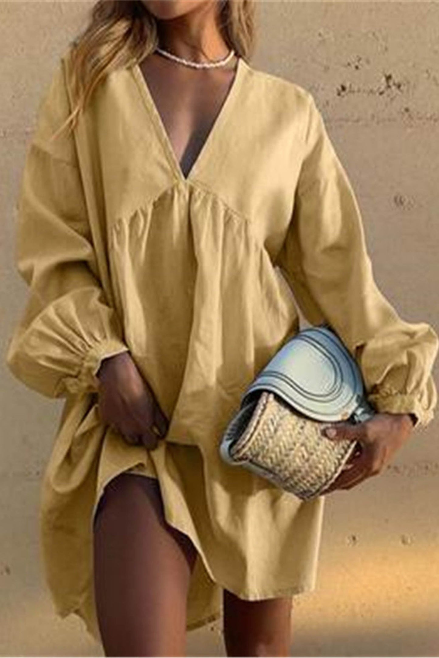 Kendra: Leichte Tunika mit V-Ausschnitt