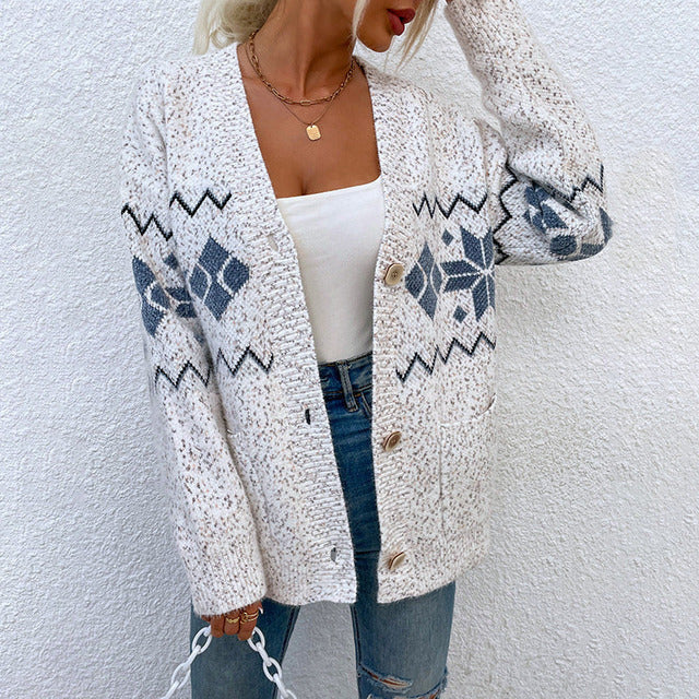 Krohn-e | Warme Strickjacke