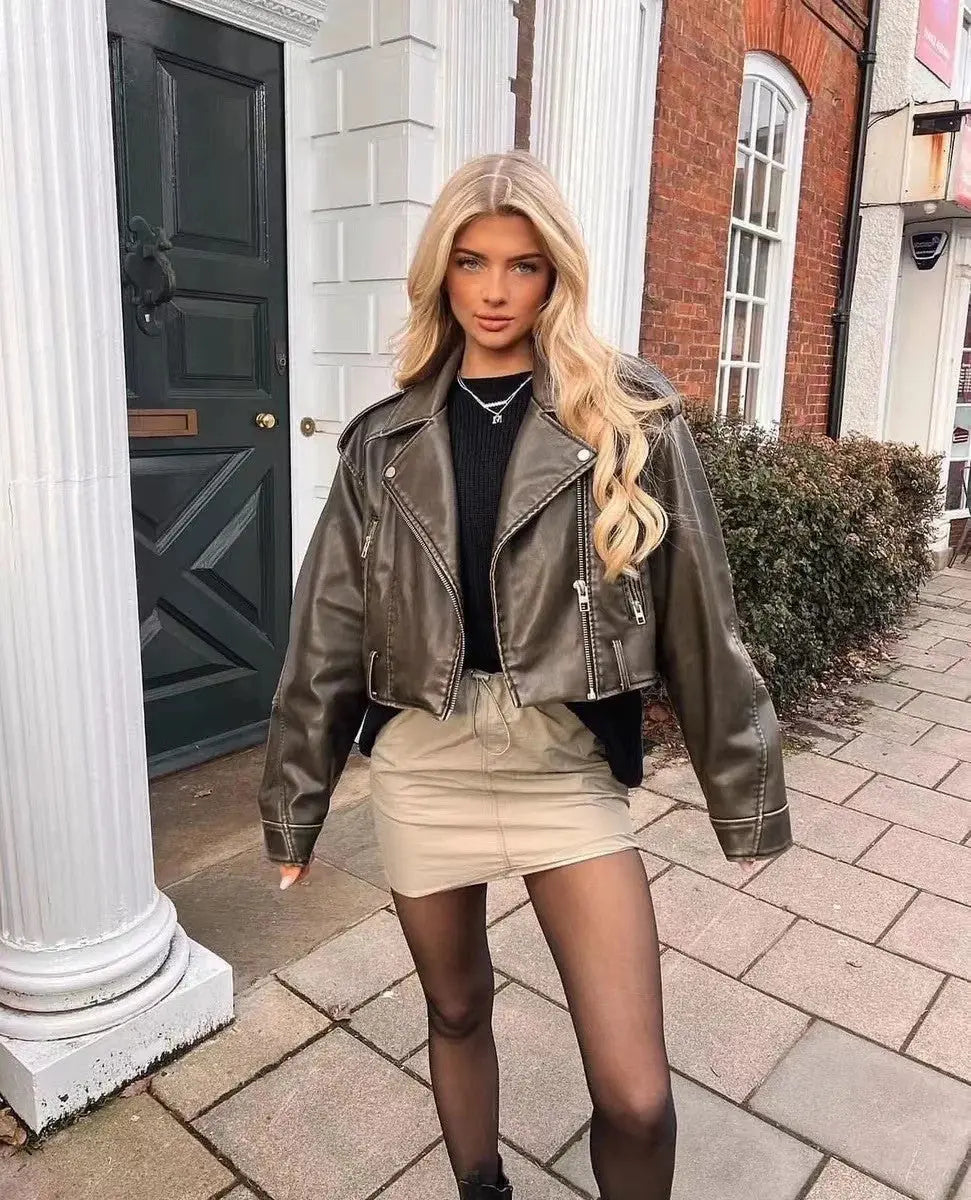 Krohn-e | Übergroße Cropped Bikerjacke Aus Kunstleder mit Gürtel