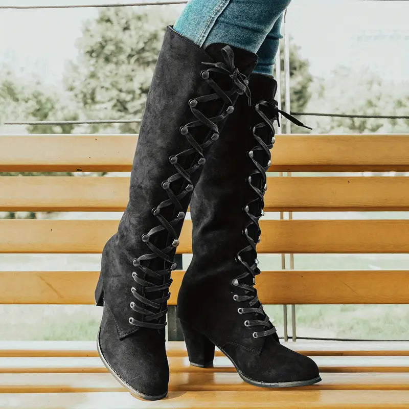 Elegante Damen-Stiefel mit stabilen Heels