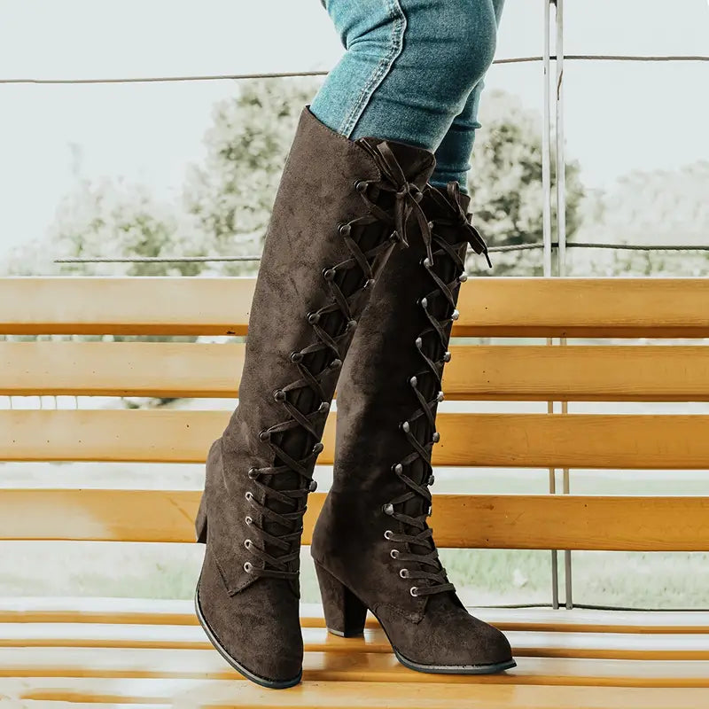 Elegante Damen-Stiefel mit stabilen Heels