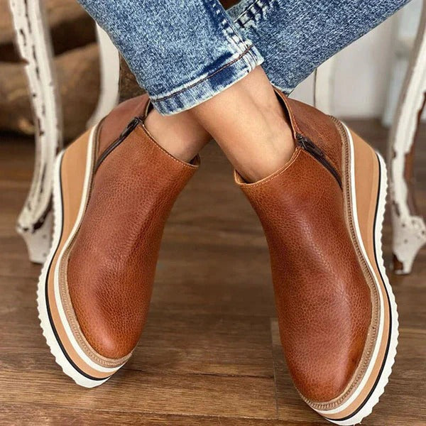 Krohn-e | Komfortable Damen Stiefeletten mit Plateau Sohle