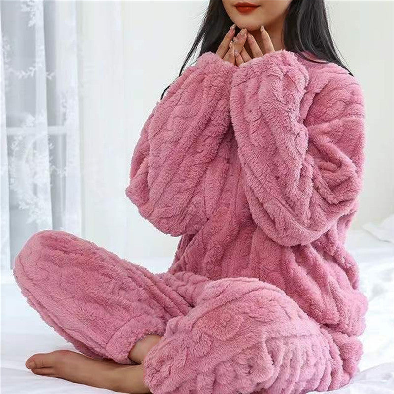 Patricia: Warmer und flauschiger Fleece-Pyjama