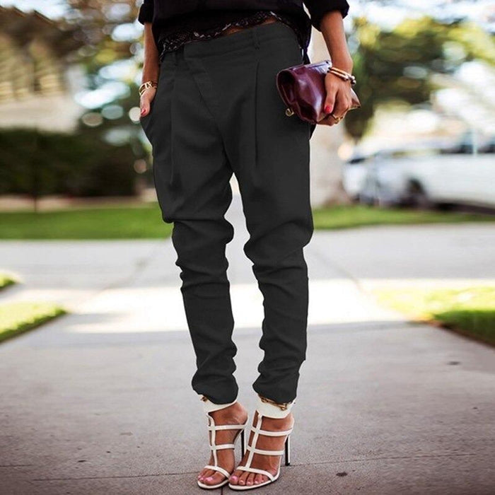 Moderne, elegante Hosen für Frauen