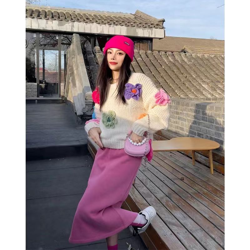 Noar Vintage 3D Flower Pullover